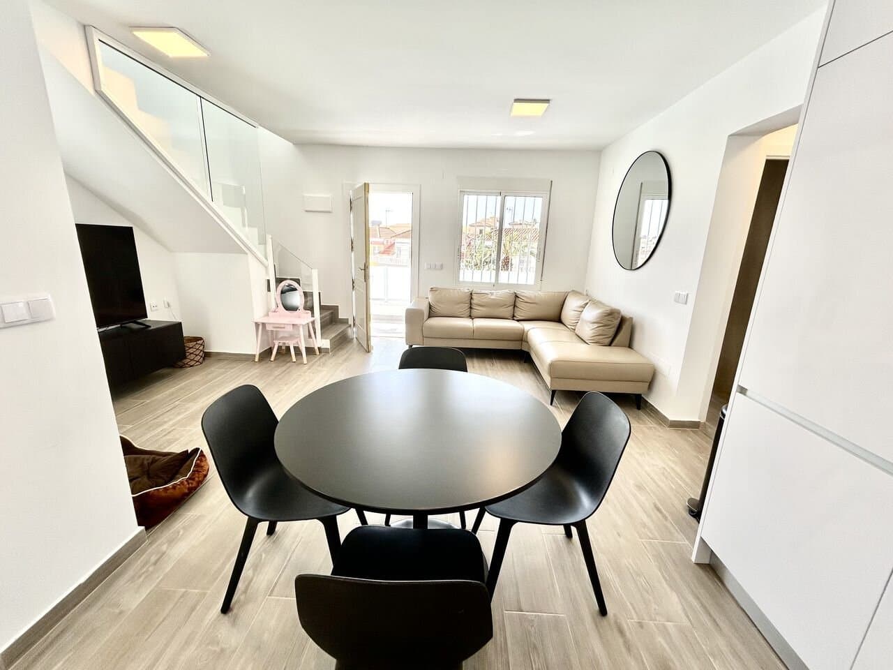 5-Bedroom Villa in Villamartin, Orihuela Costa - 4