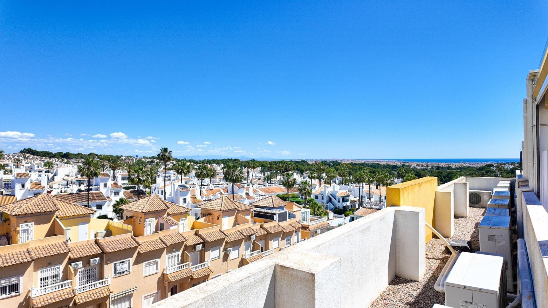 Apartamento de 2 Dormitorios en Villamartín-las Filipinas, Orihuela Costa - 11