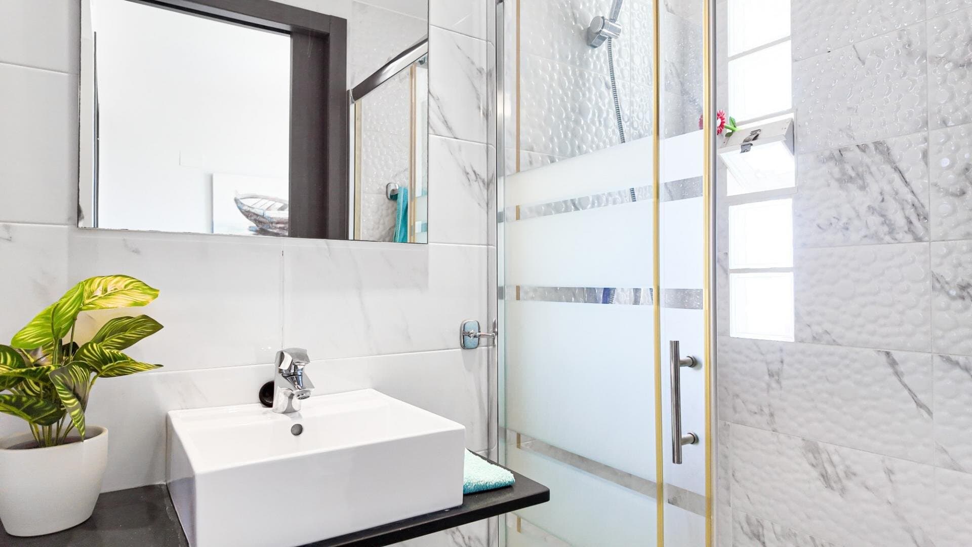Apartamento de 2 Dormitorios en Villamartín-las Filipinas, Orihuela Costa - 32