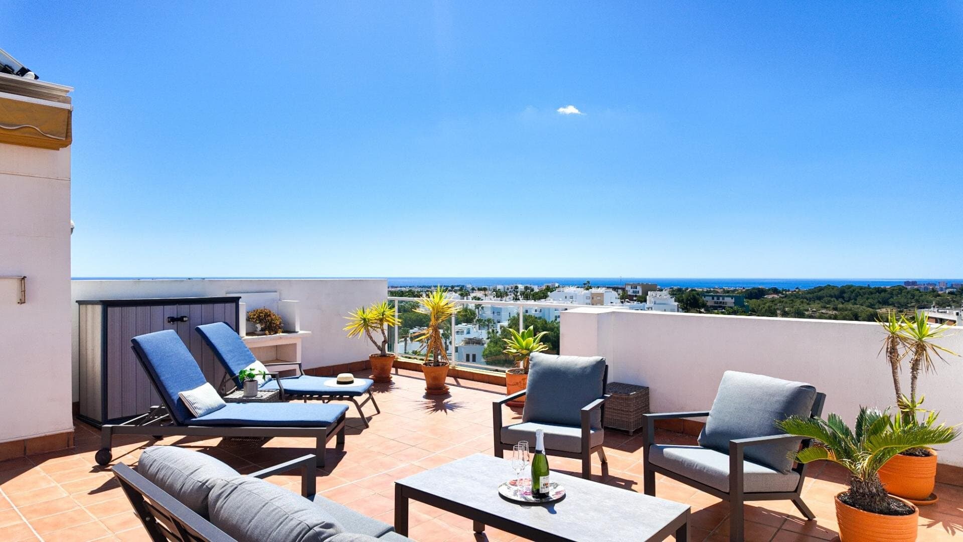 Apartamento de 2 Dormitorios en Villamartín-las Filipinas, Orihuela Costa - 7
