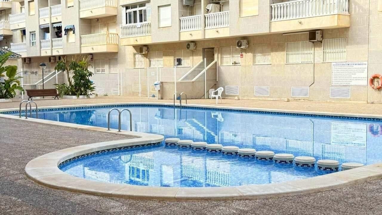 1-Bedroom Apartment in Playa del Cura, Torrevieja - 2