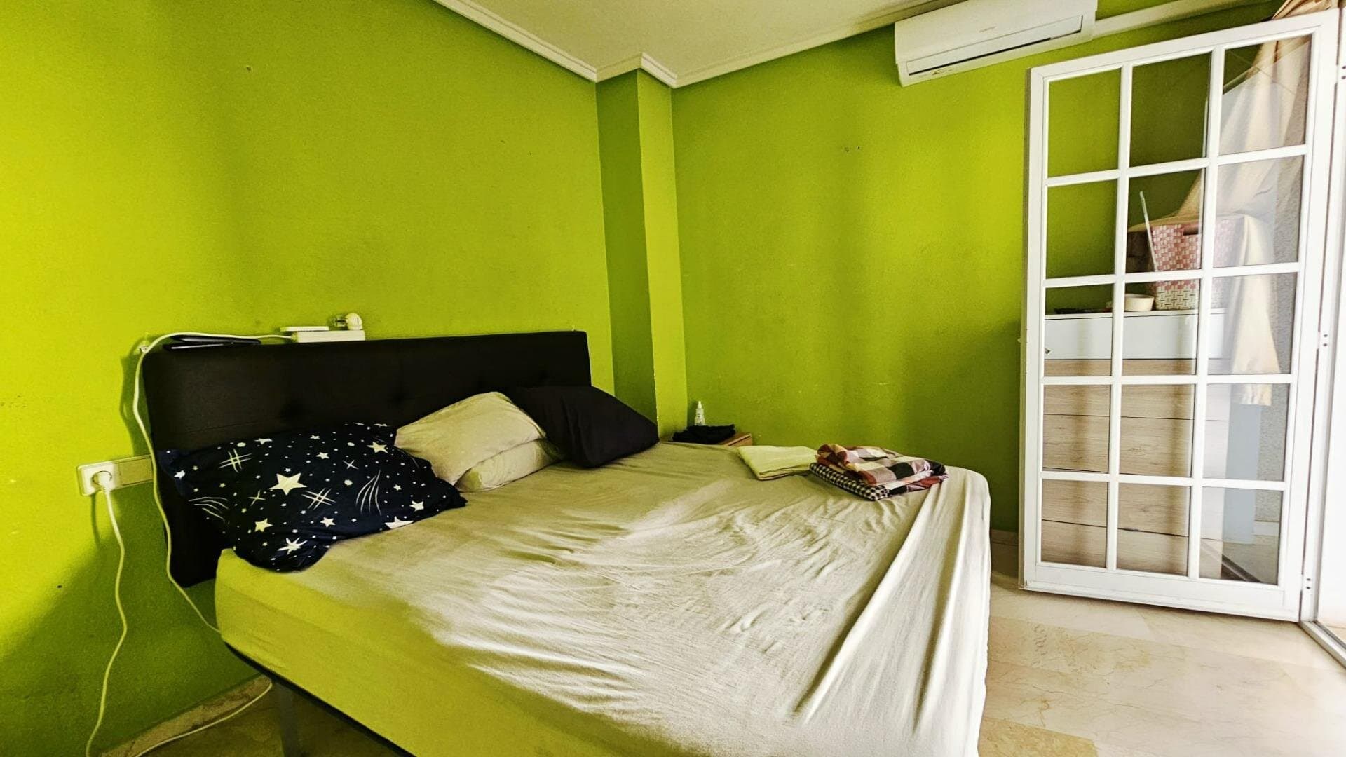 2-Bedroom Apartment in Habaneras, Torrevieja - 11