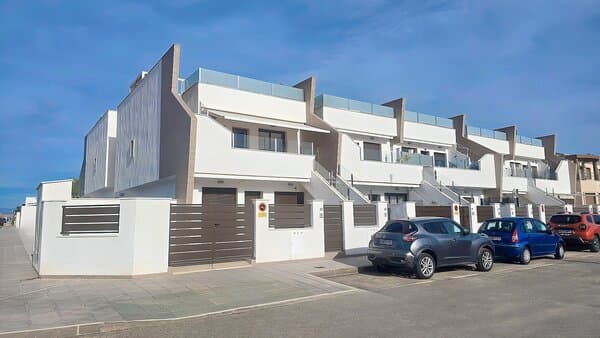 2-Bedroom Penthouse in Pilar de la Horadada