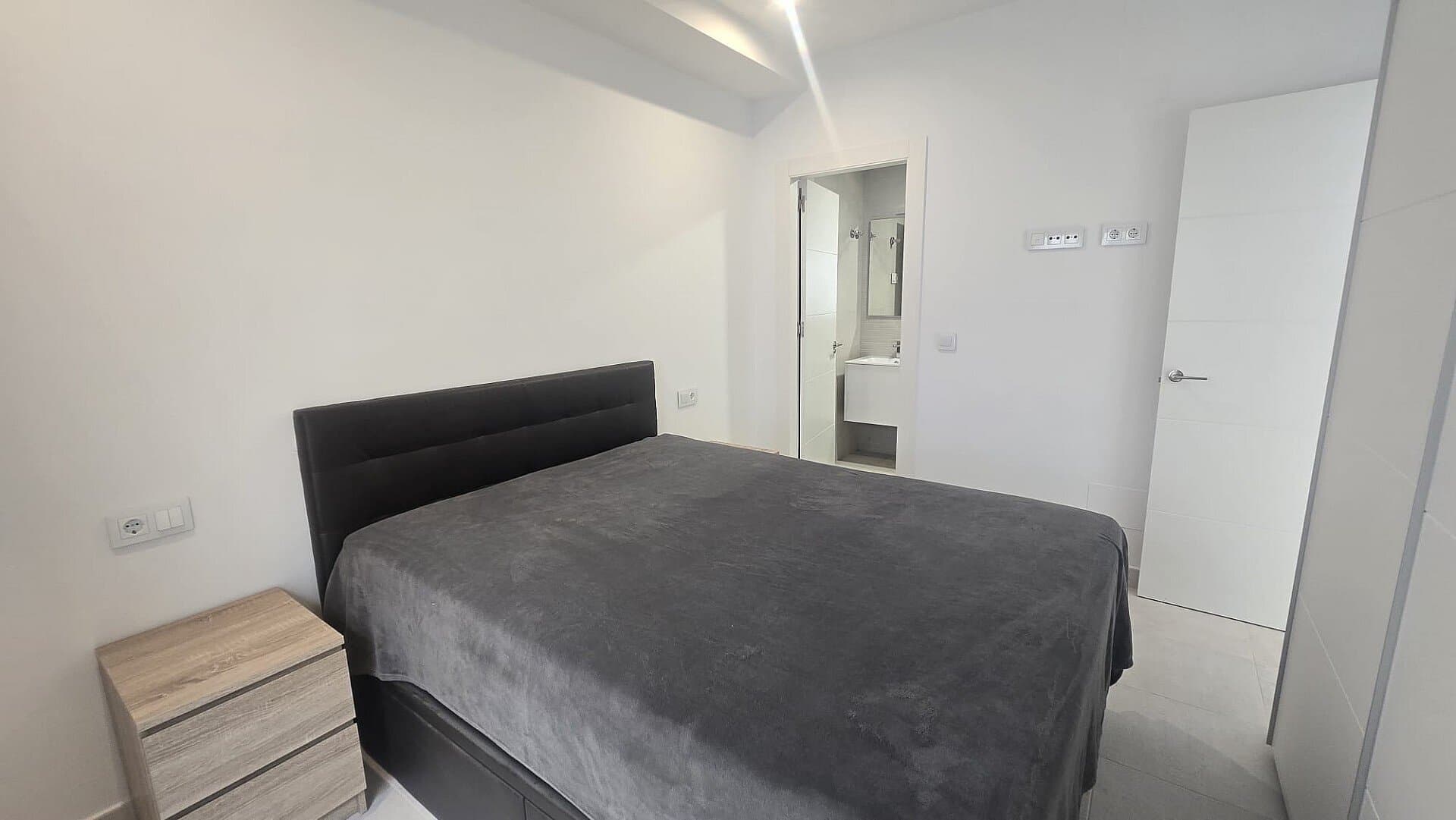 2-Bedroom Penthouse in Pilar de la Horadada - 14