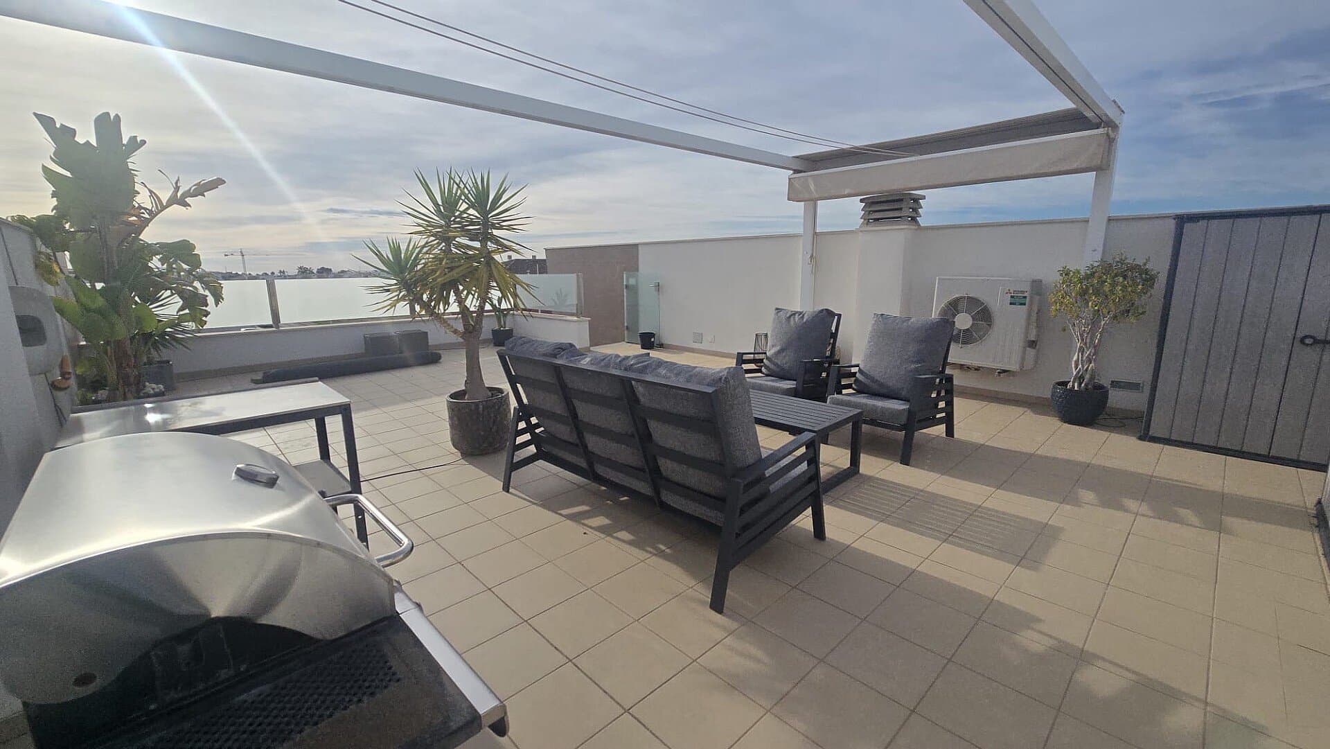 2-Bedroom Penthouse in Pilar de la Horadada - 25