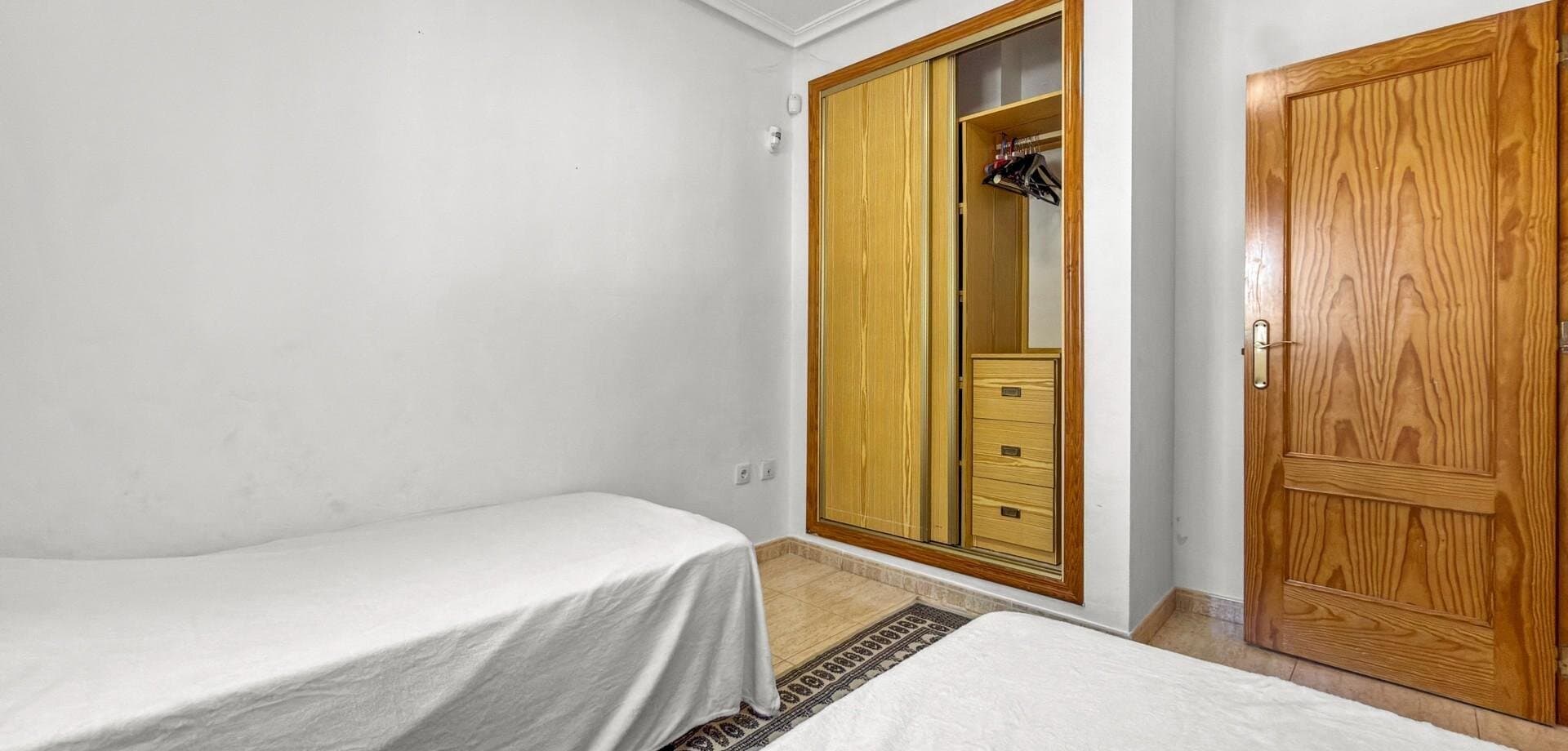 Appartement de 3 Chambres à La Ciñuelica, Orihuela Costa - 28