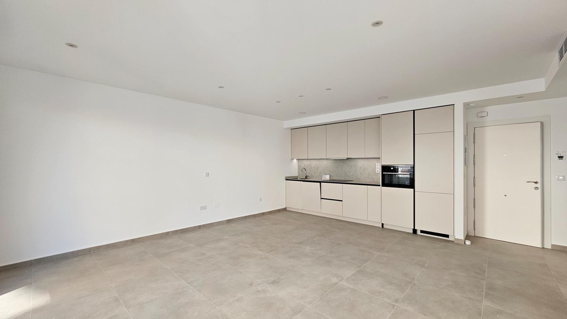 Apartamento de 1 Dormitorios en Playa del Cura, Torrevieja