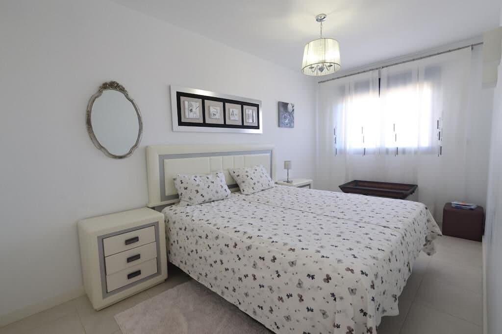 Appartement de 2 Chambres à Altos de Campoamor, Orihuela Costa - 13