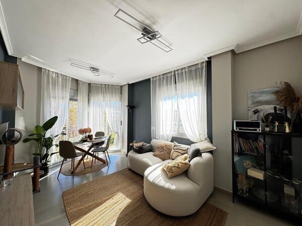 3-Bedroom Apartment in Playa de los Locos, Torrevieja