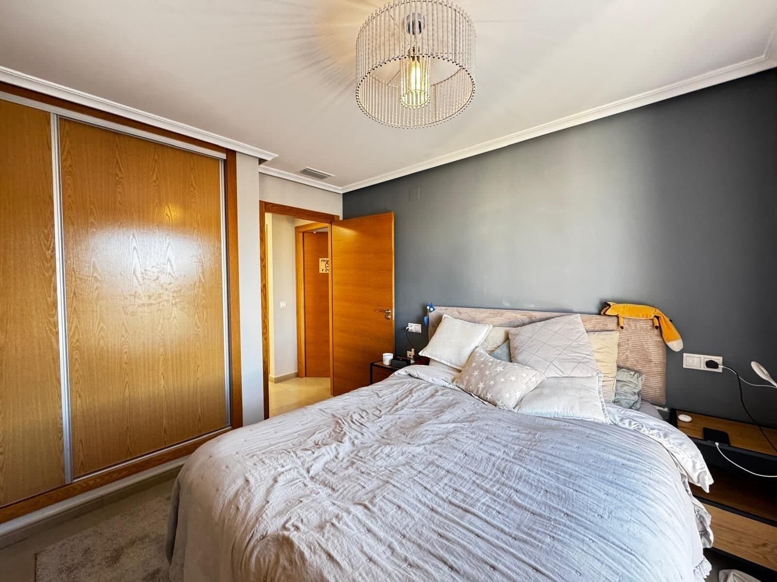3-Bedroom Apartment in Playa de los Locos, Torrevieja - 19