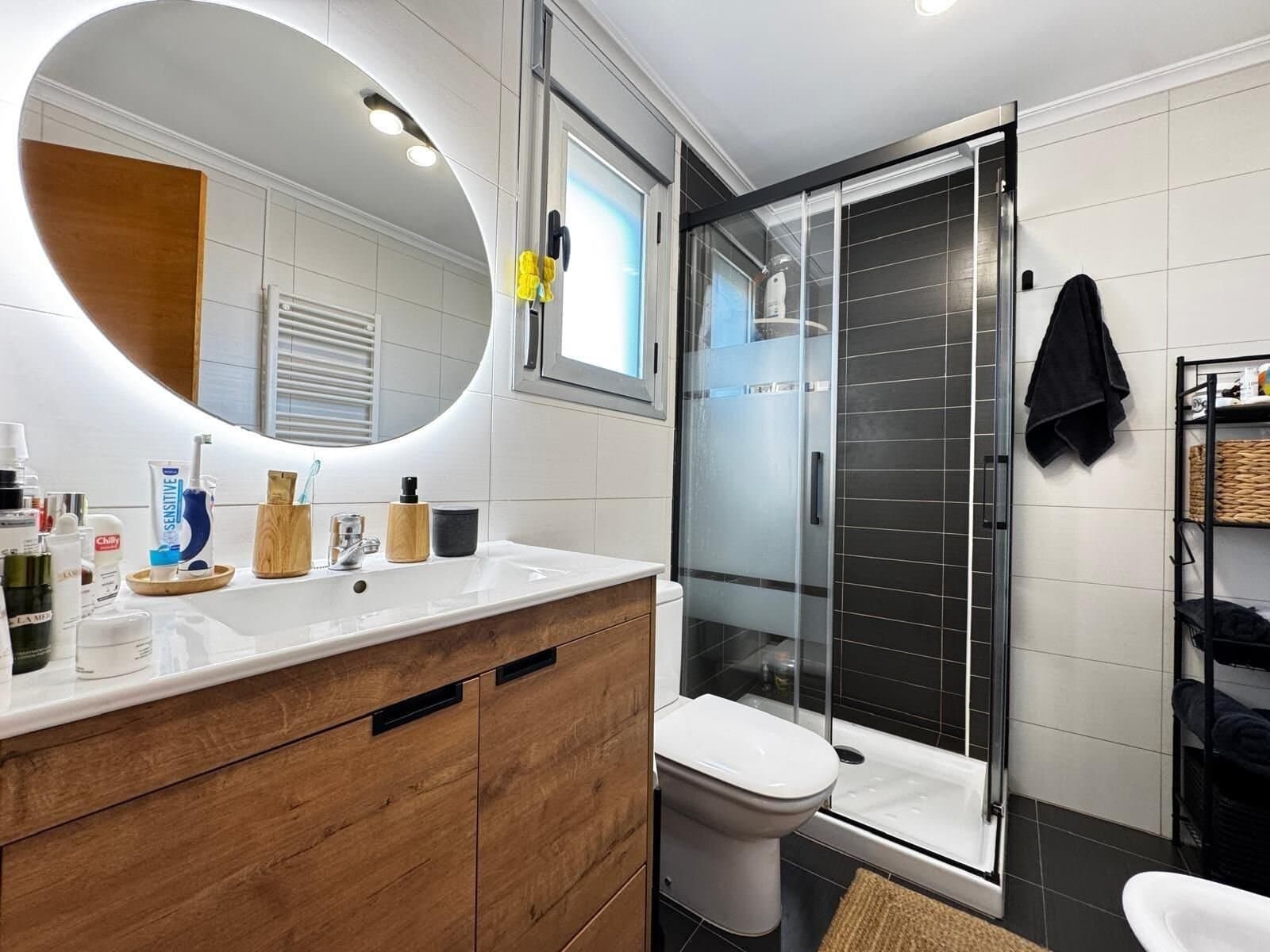 3-Bedroom Apartment in Playa de los Locos, Torrevieja - 23