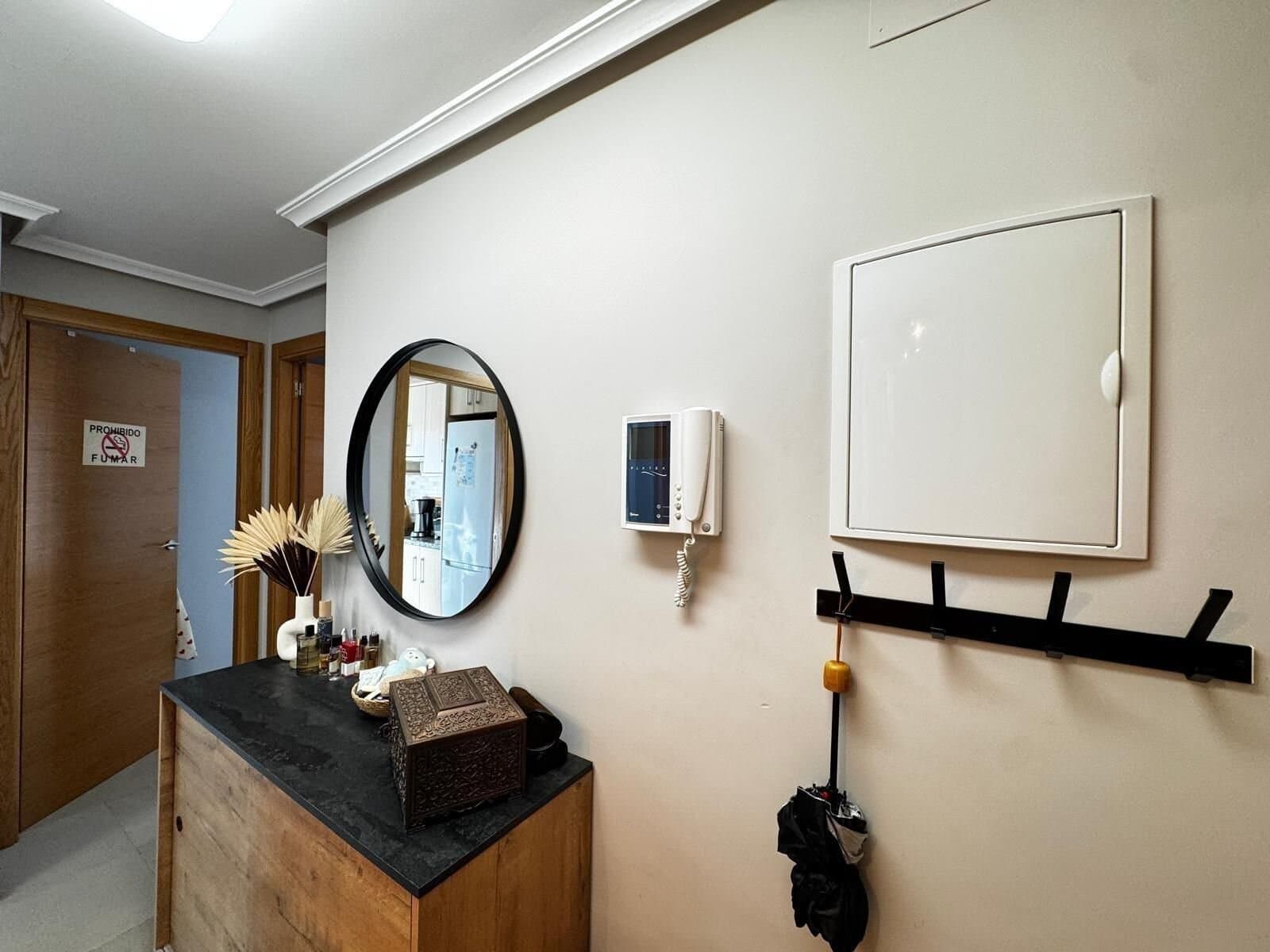 3-Bedroom Apartment in Playa de los Locos, Torrevieja - 3
