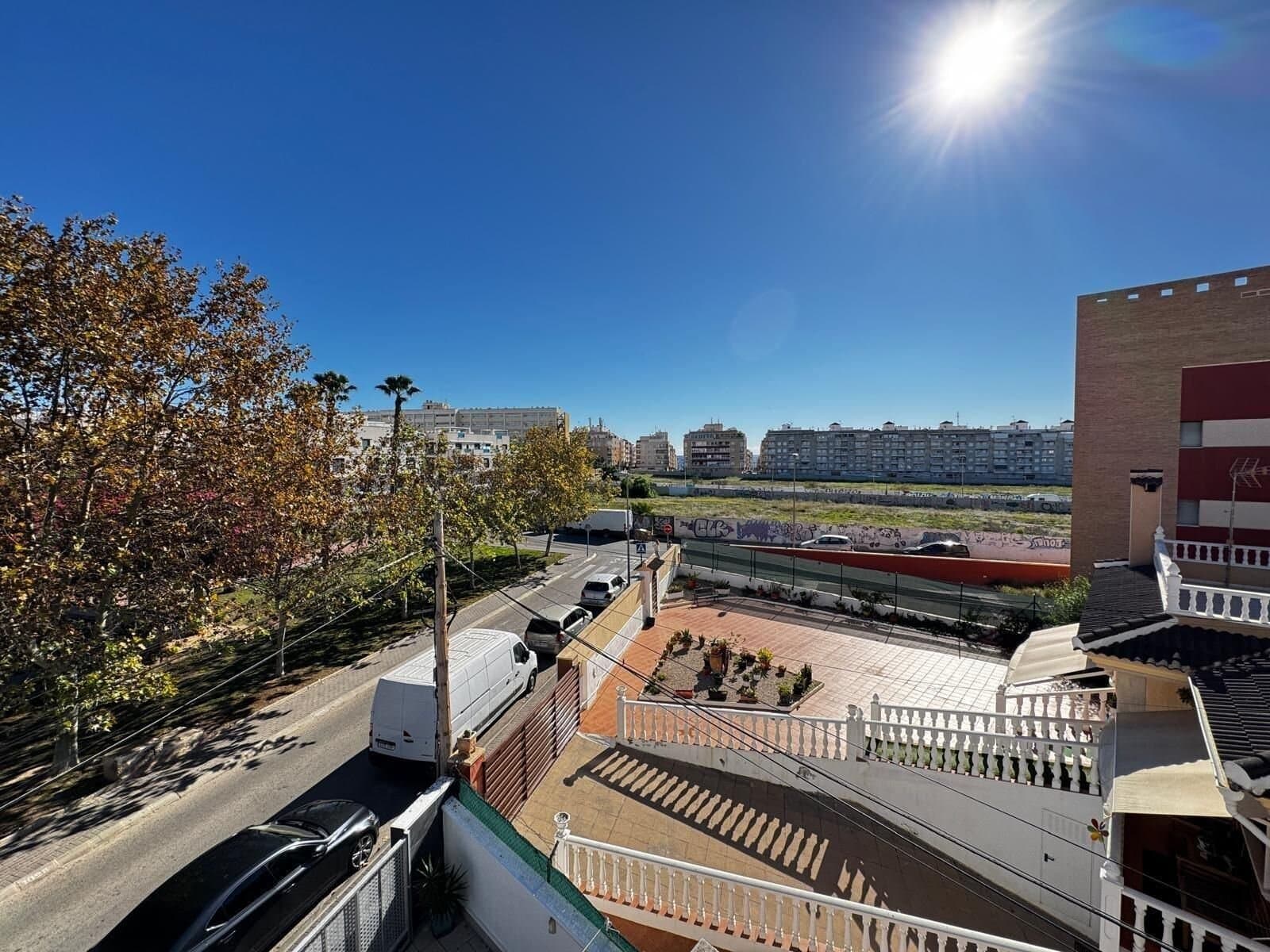 3-Bedroom Apartment in Playa de los Locos, Torrevieja - 39