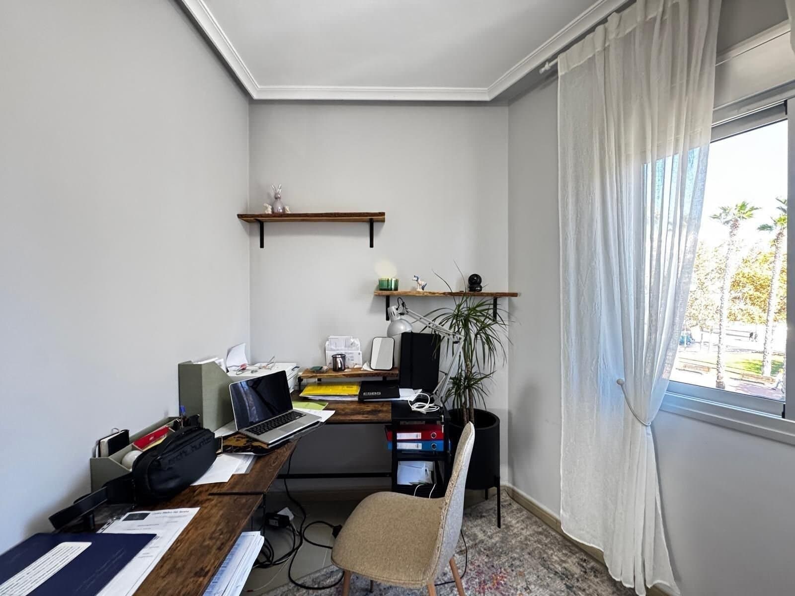 3-Bedroom Apartment in Playa de los Locos, Torrevieja - 43