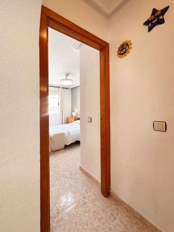 Bungalow de 2 Dormitorios en Centro, Torrevieja - 15