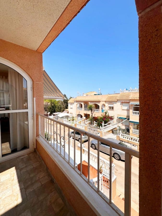Bungalow de 2 Dormitorios en Centro, Torrevieja - 5