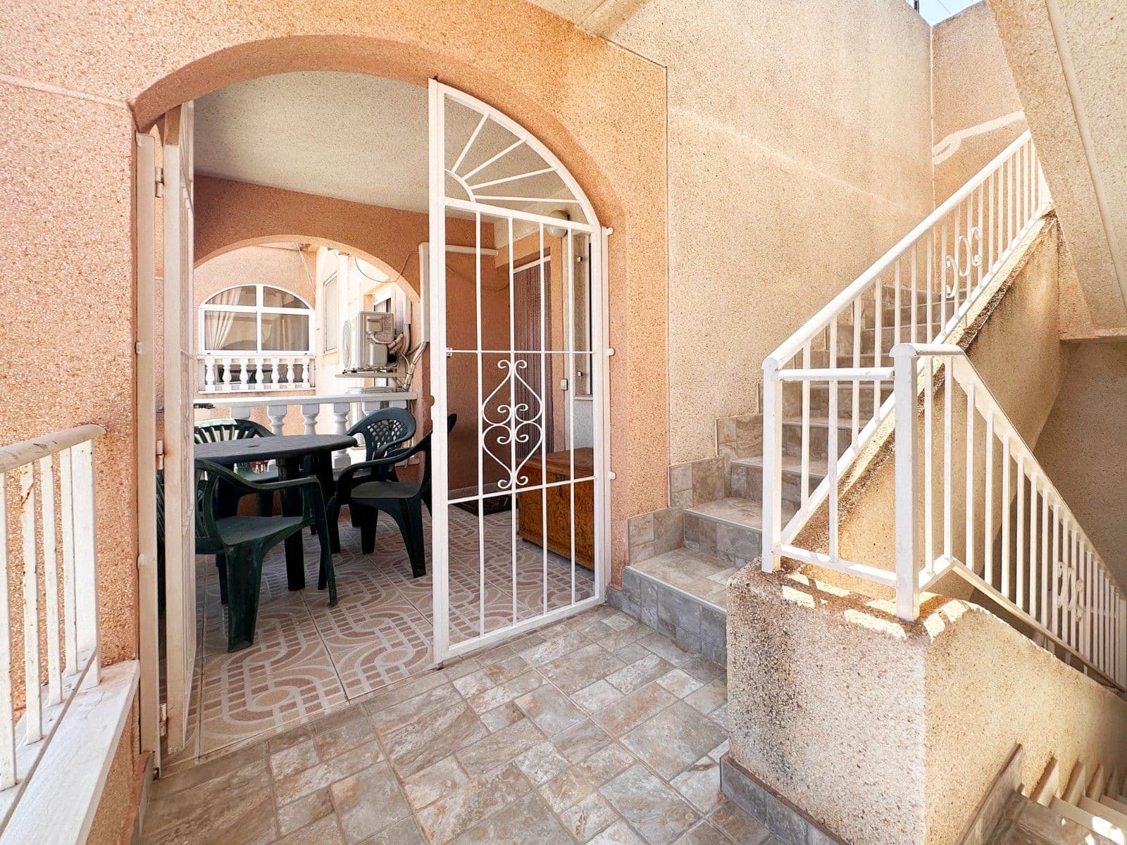 Bungalow de 2 Dormitorios en Centro, Torrevieja - 6
