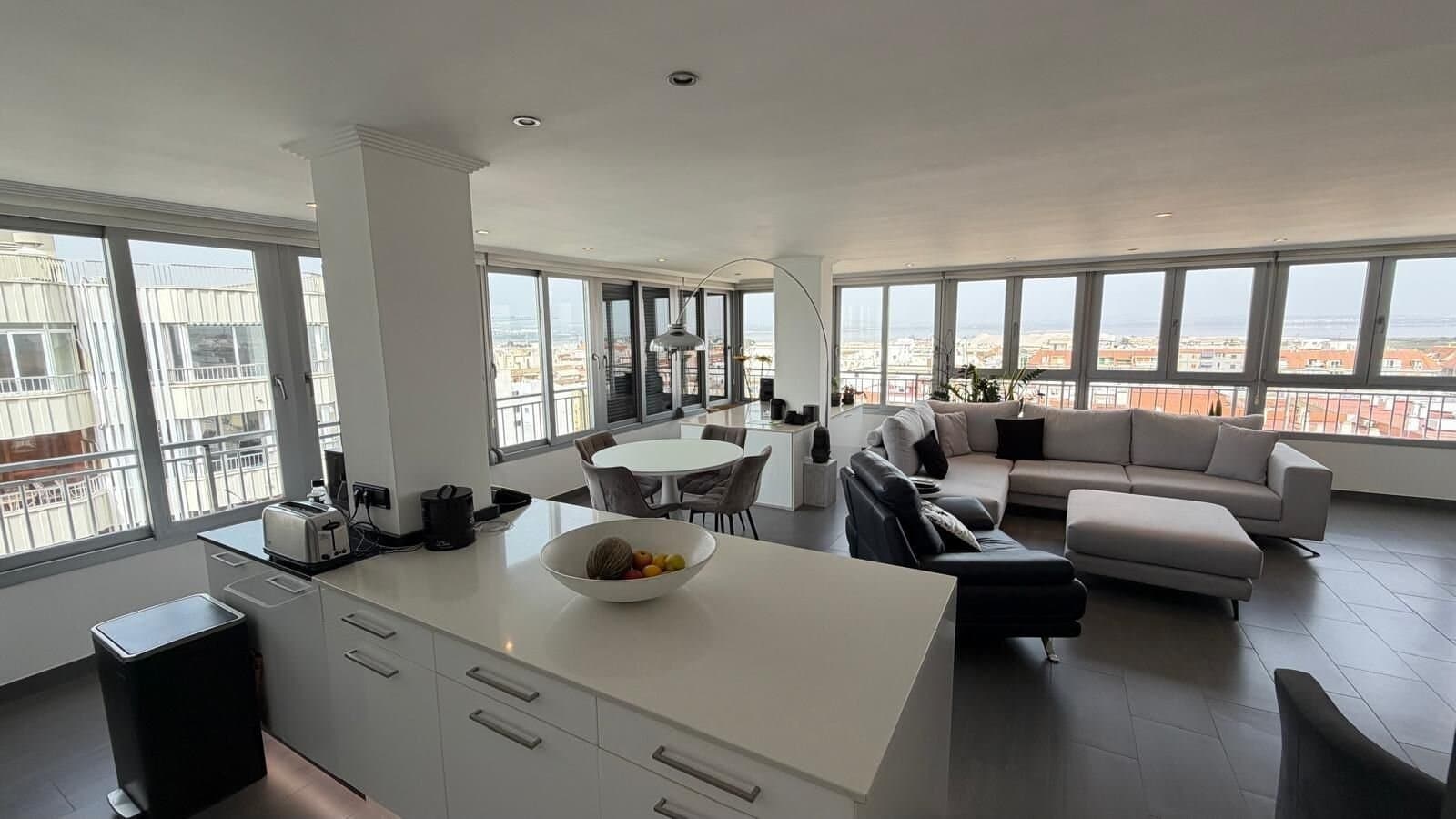 Apartamento de 2 Dormitorios en Acequion, Torrevieja - 15