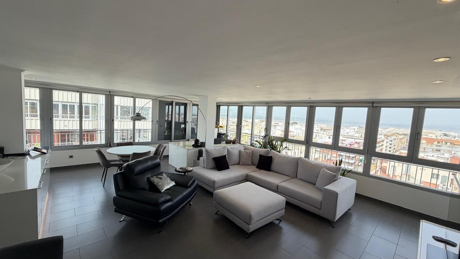 Apartamento de 2 Dormitorios en Acequion, Torrevieja - 2