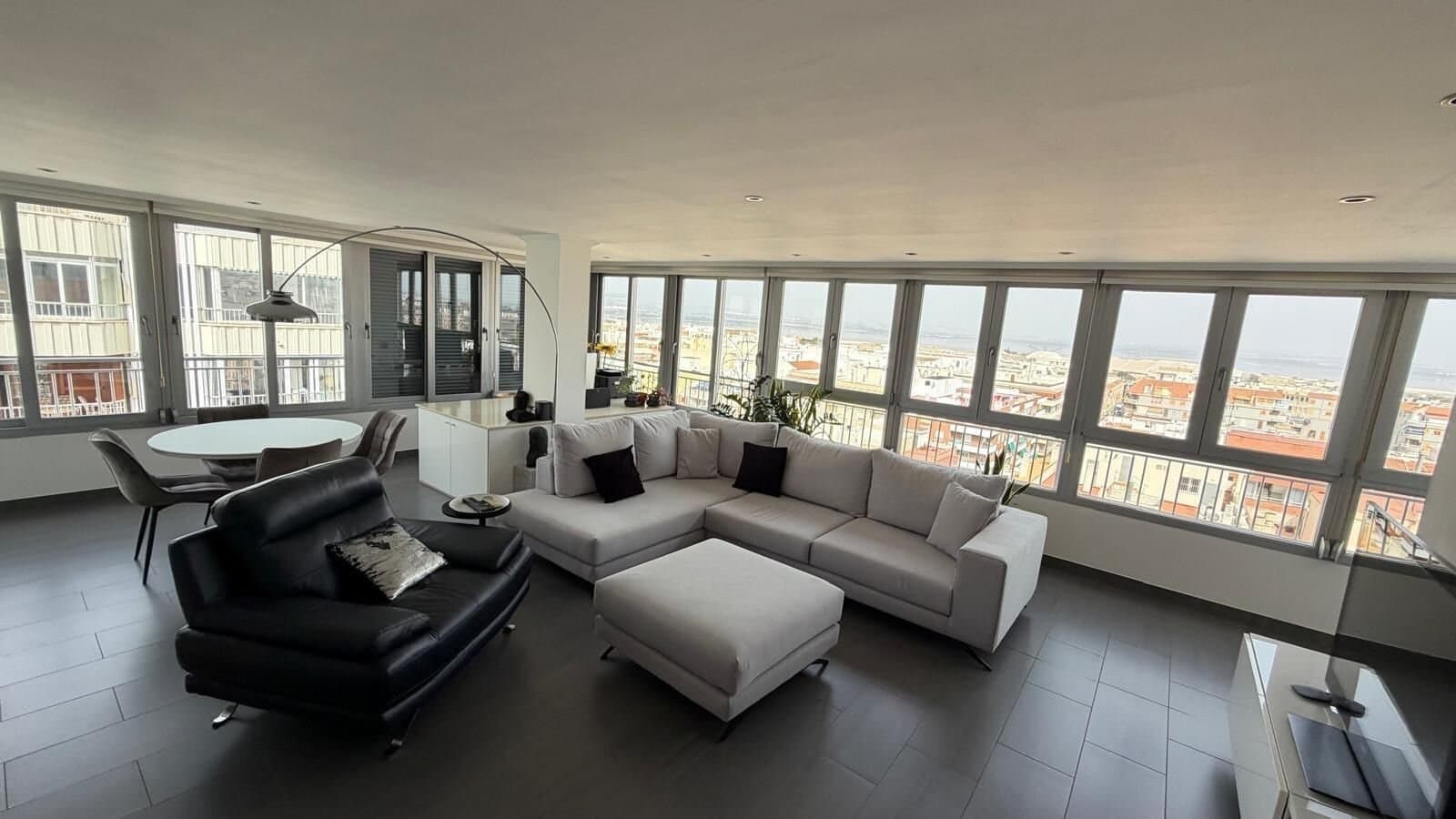 Apartamento de 2 Dormitorios en Acequion, Torrevieja - 3