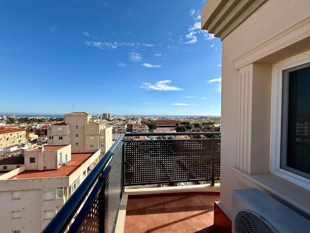 1-Bedroom Penthouse in Playa del Cura, Torrevieja - 14