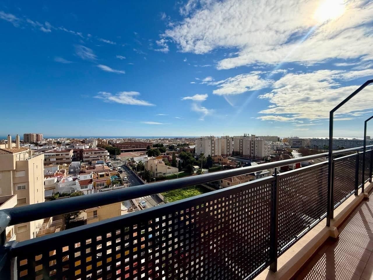 1-Bedroom Penthouse in Playa del Cura, Torrevieja - 18