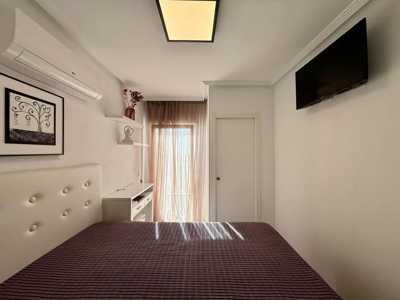 1-Bedroom Penthouse in Playa del Cura, Torrevieja - 26