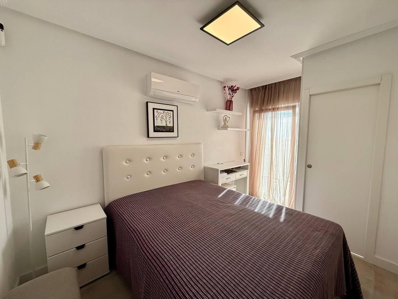 1-Bedroom Penthouse in Playa del Cura, Torrevieja - 27