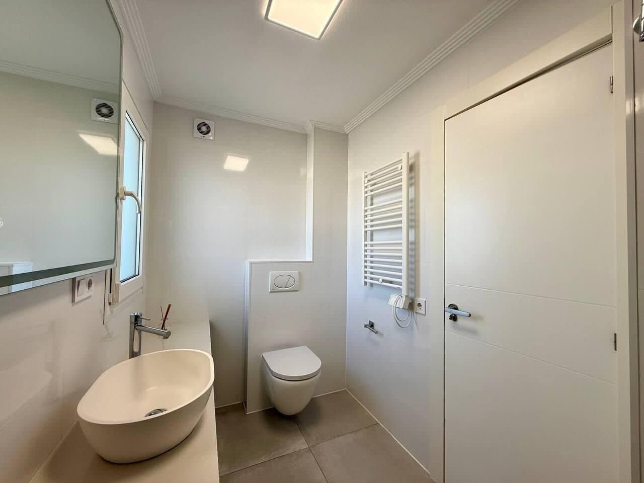 1-Bedroom Penthouse in Playa del Cura, Torrevieja - 33