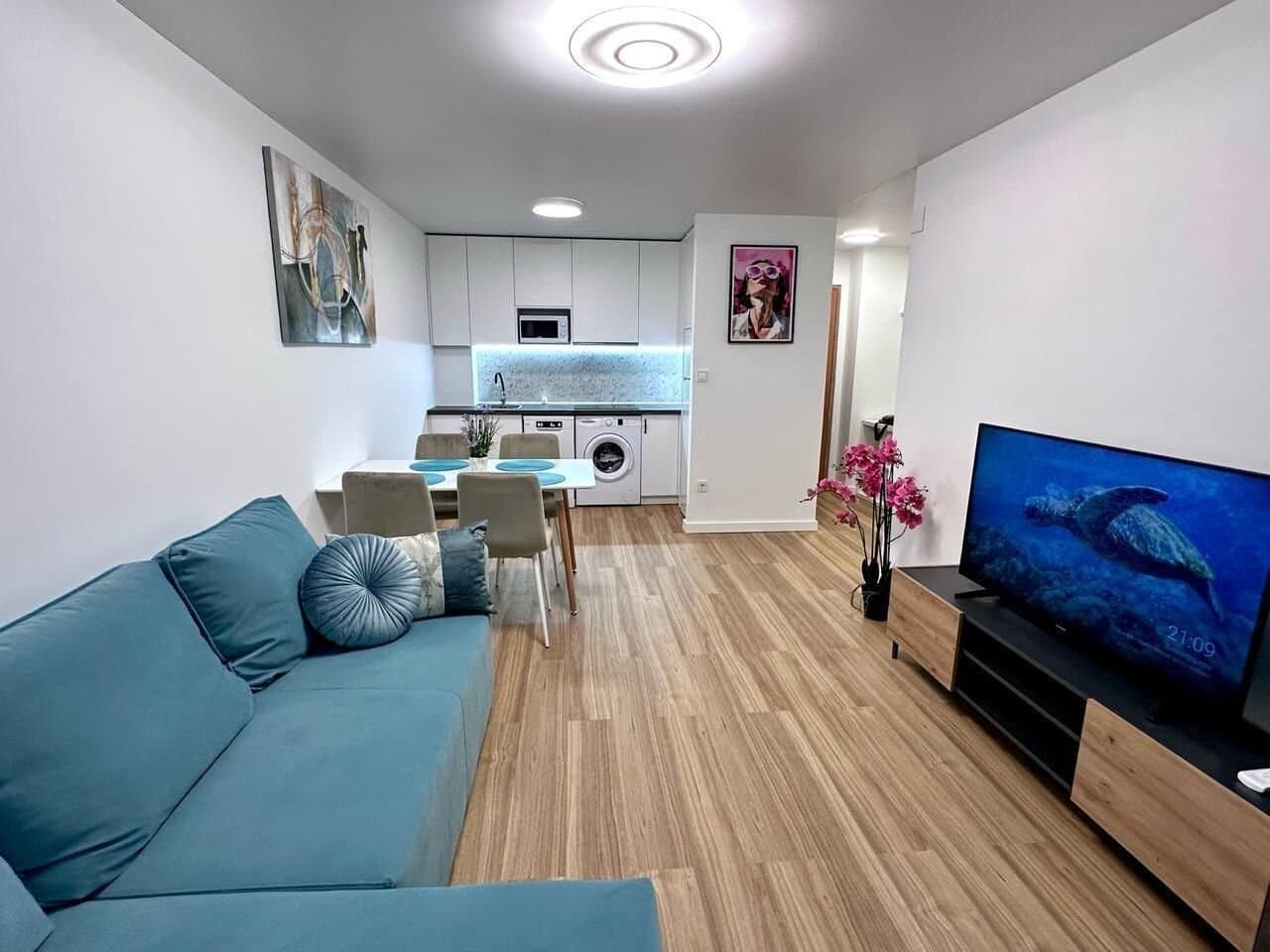 2-Bedroom Apartment in Playa del Cura, Torrevieja