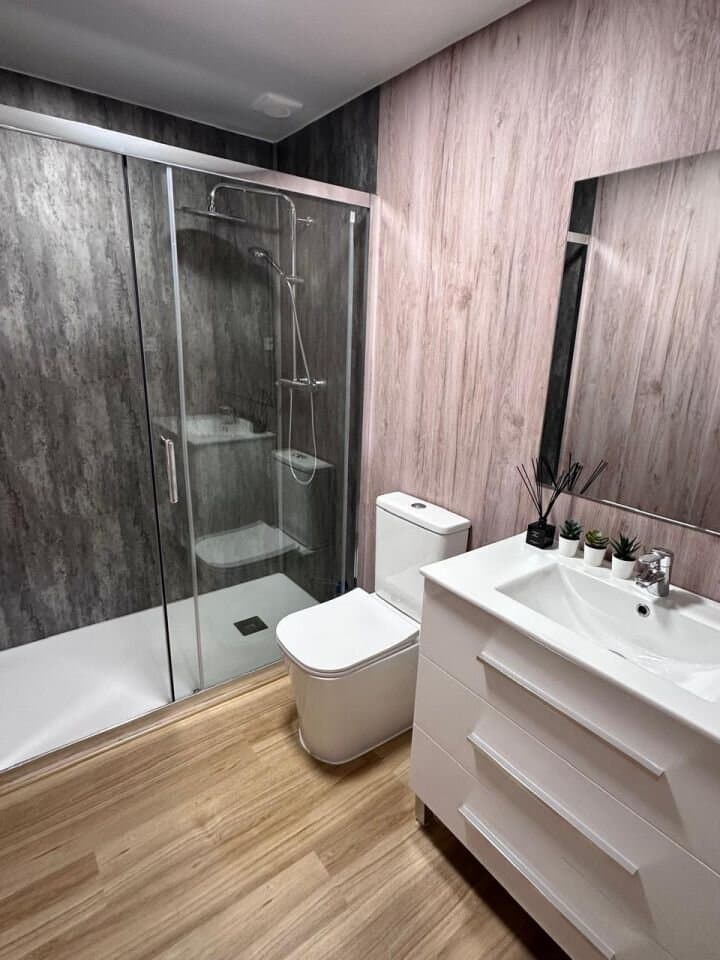 2-Bedroom Apartment in Playa del Cura, Torrevieja - 13