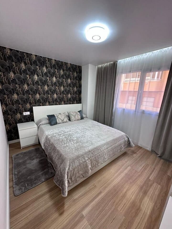 2-Bedroom Apartment in Playa del Cura, Torrevieja - 42