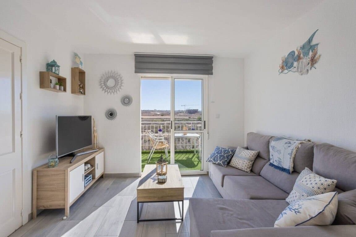 3-Bedroom Apartment in Parque las Naciones, Torrevieja - 3