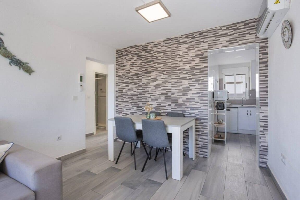 3-Bedroom Apartment in Parque las Naciones, Torrevieja - 4