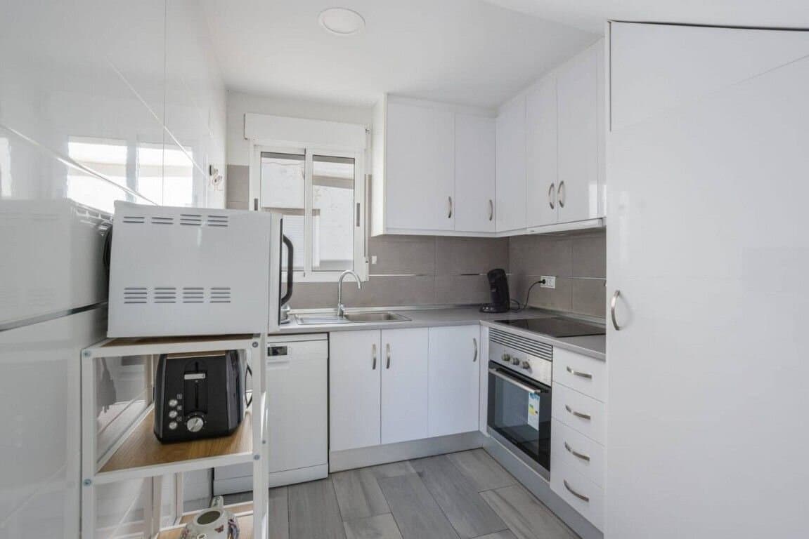 3-Bedroom Apartment in Parque las Naciones, Torrevieja - 6