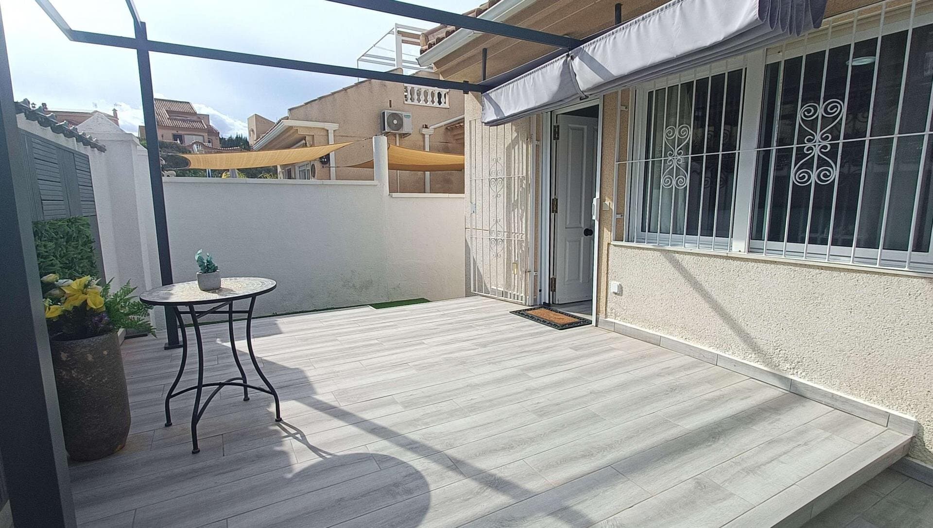 Villa de 2 Dormitorios en Pueblo, Rojales - 22