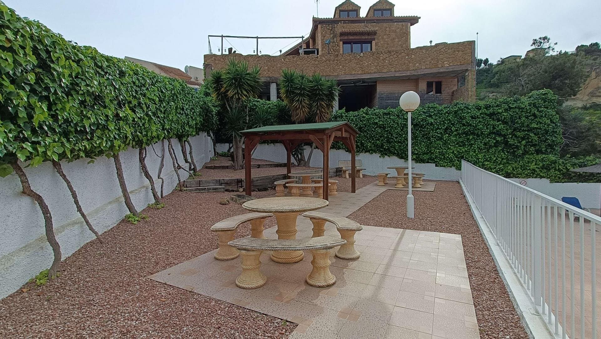 Villa de 2 Dormitorios en Pueblo, Rojales - 28