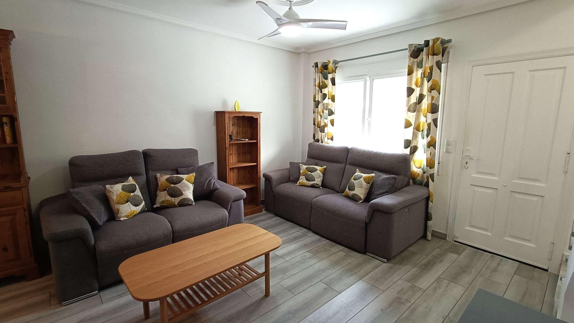 Villa de 2 Dormitorios en Pueblo, Rojales - 6