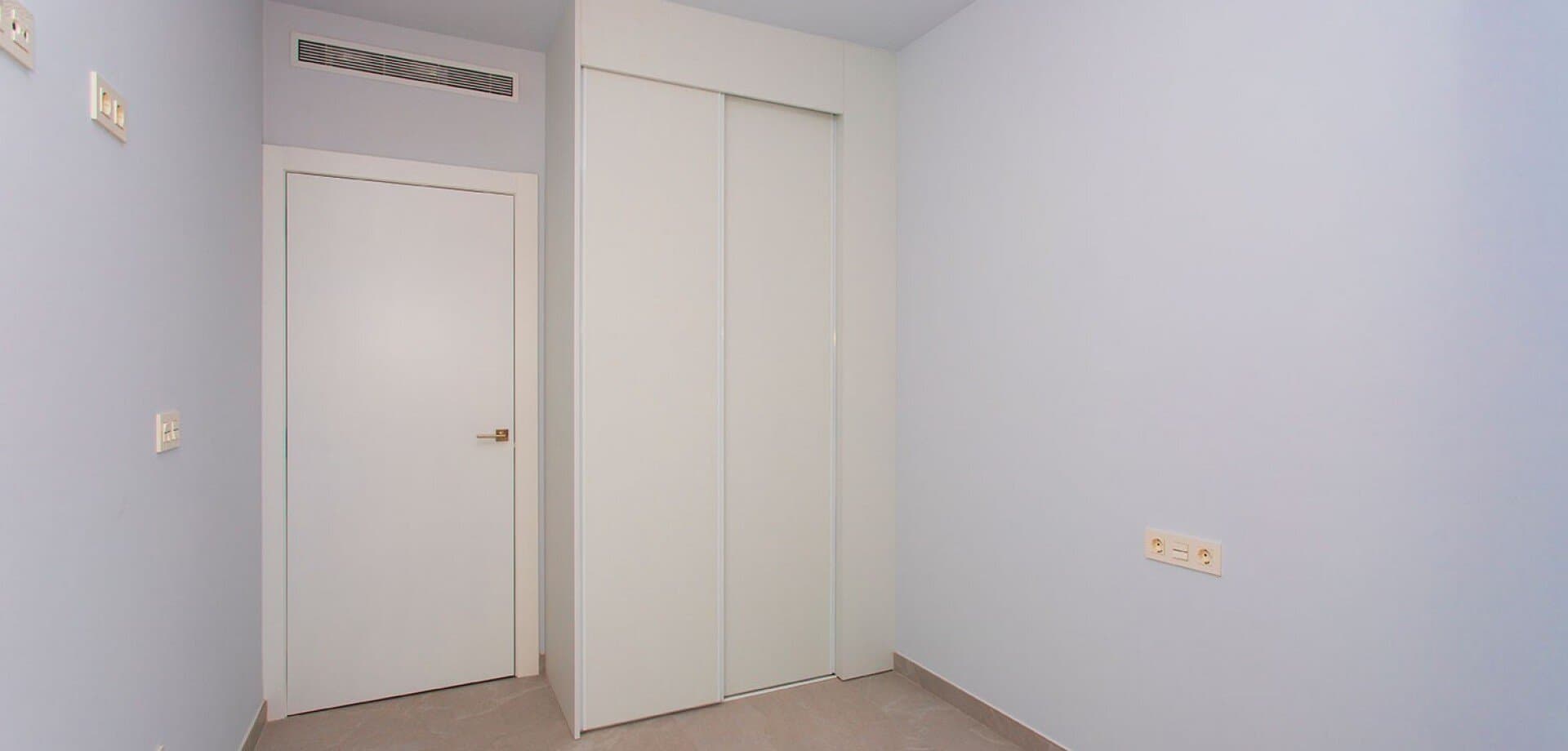 2-Bedroom Apartment in Playa del Cura, Torrevieja - 22