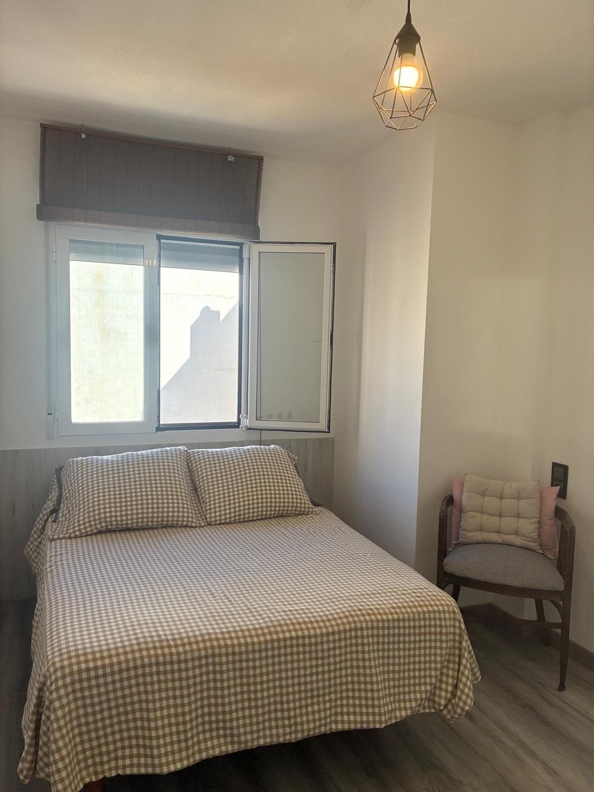 2-Bedroom Apartment in Torrevieja, Torrevieja - 10