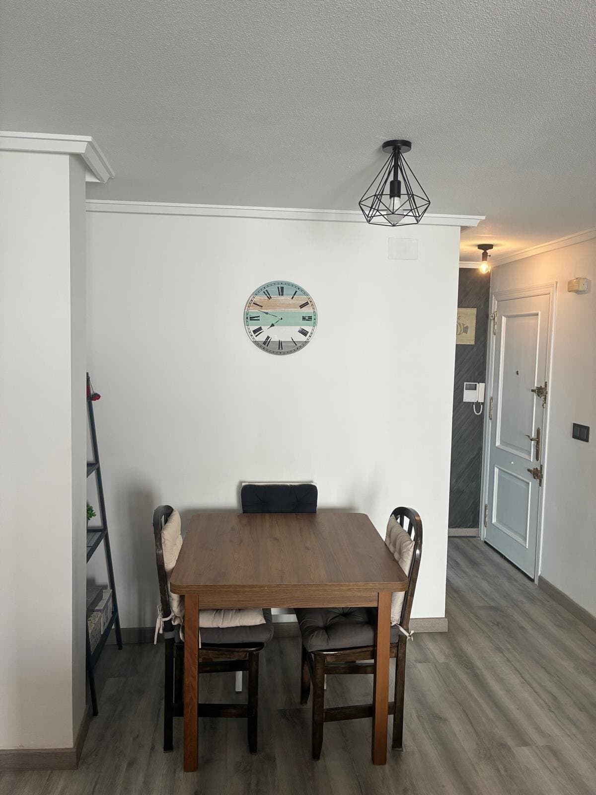2-Bedroom Apartment in Torrevieja, Torrevieja - 11