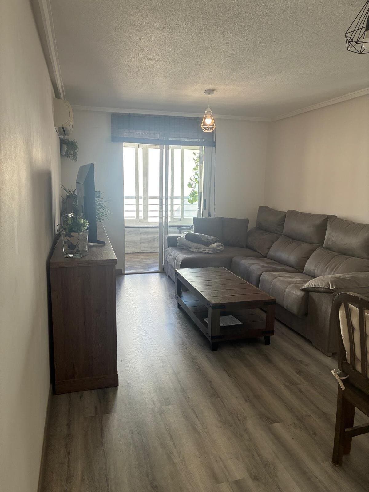 2-Bedroom Apartment in Torrevieja, Torrevieja - 15
