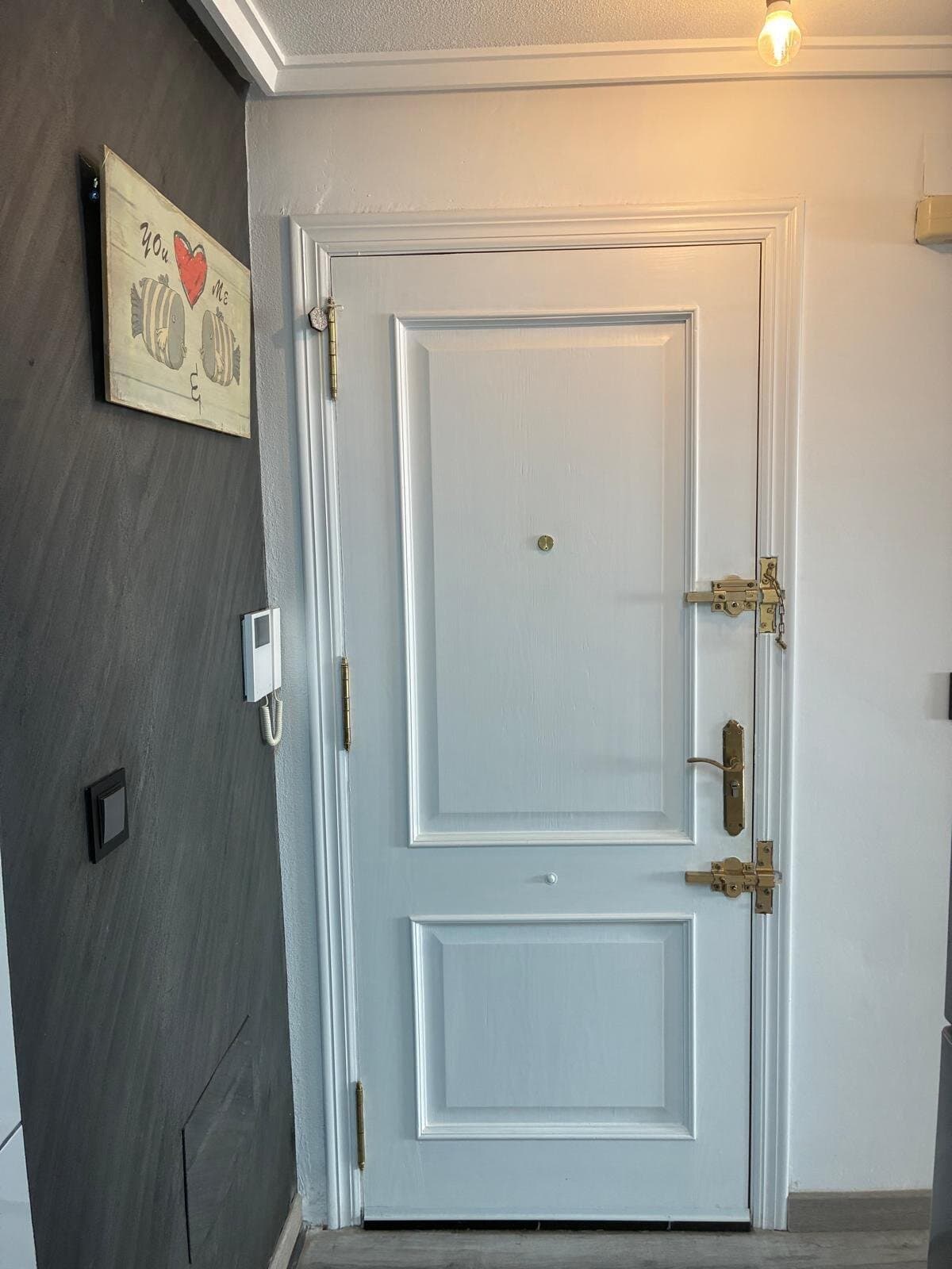2-Bedroom Apartment in Torrevieja, Torrevieja - 16