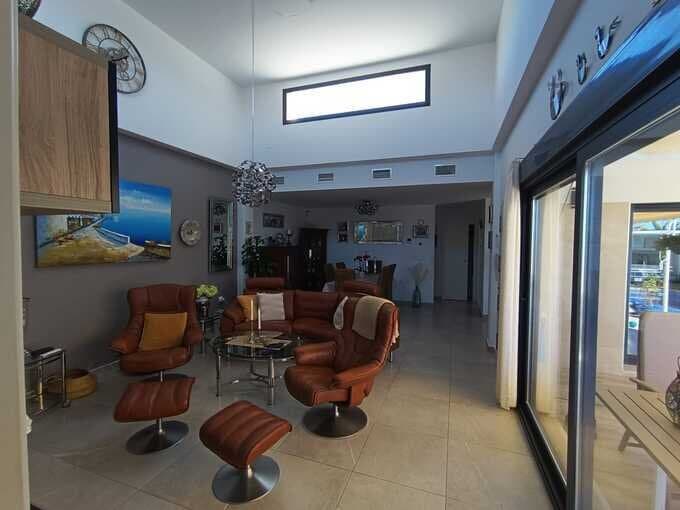 2-Bedroom Villa in Comunidad Valenciana, Almoradi - 5