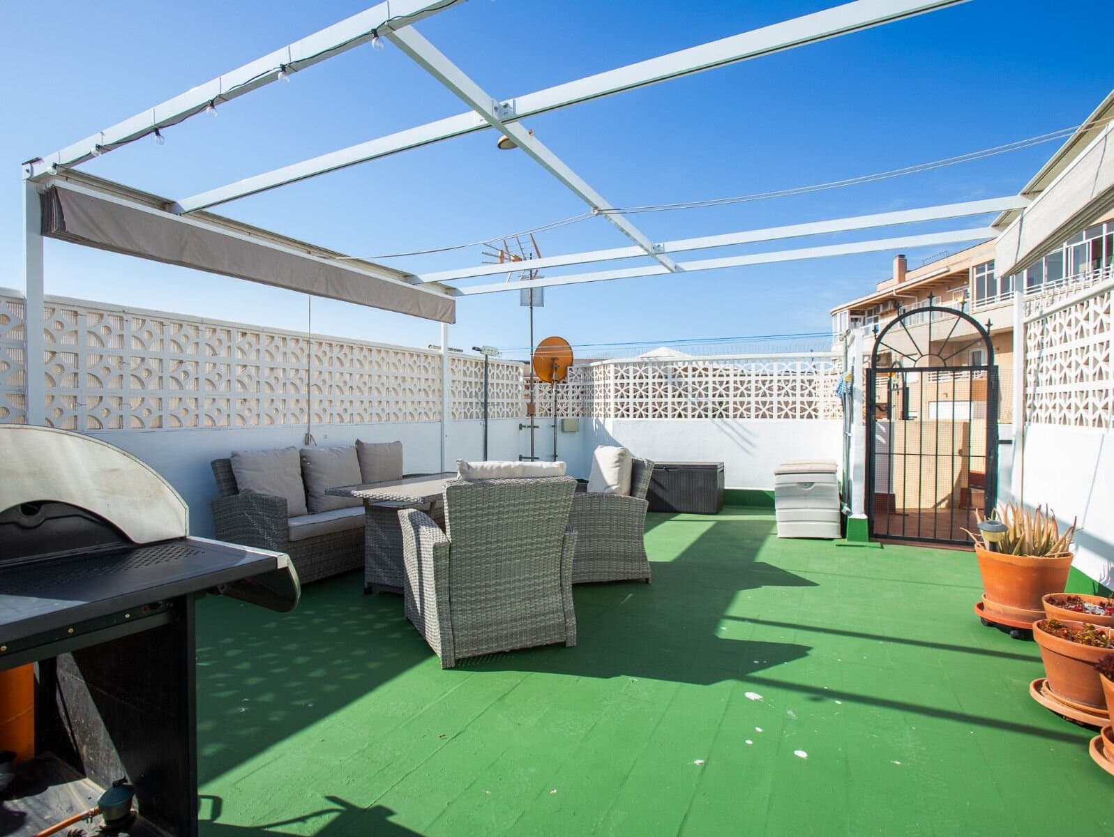 Apartamento de 2 Dormitorios en Playa del Cura, Torrevieja - 16