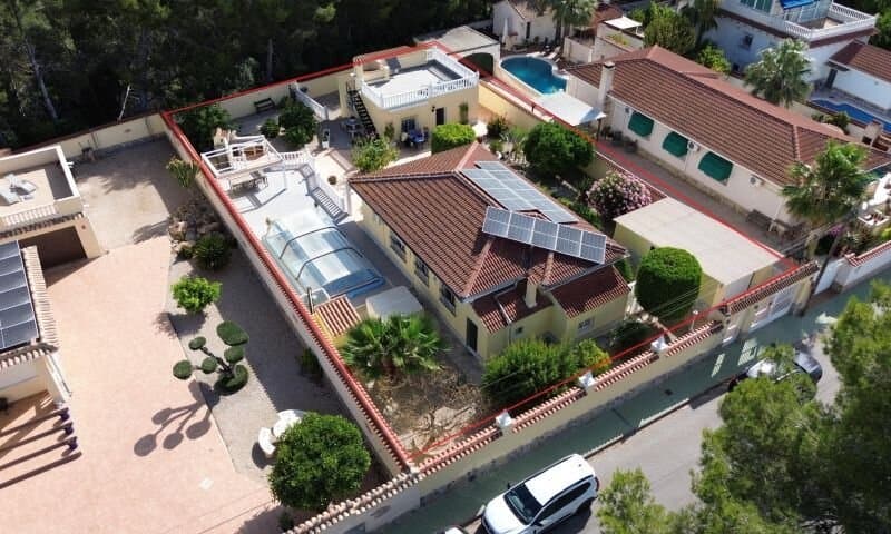 Villa de 4 Dormitorios en Pinar de Campoverde, Pilar de la Horadada - 2