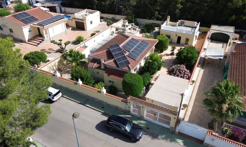 Villa de 4 Dormitorios en Pinar de Campoverde, Pilar de la Horadada - 8