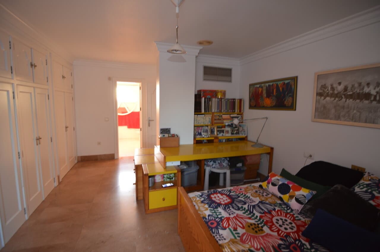 Villa met 4 Slaapkamers in Torrevieja - 17