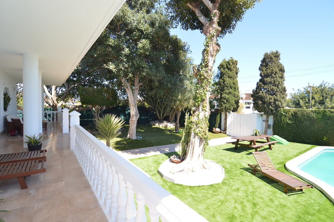 Villa met 4 Slaapkamers in Torrevieja - 3
