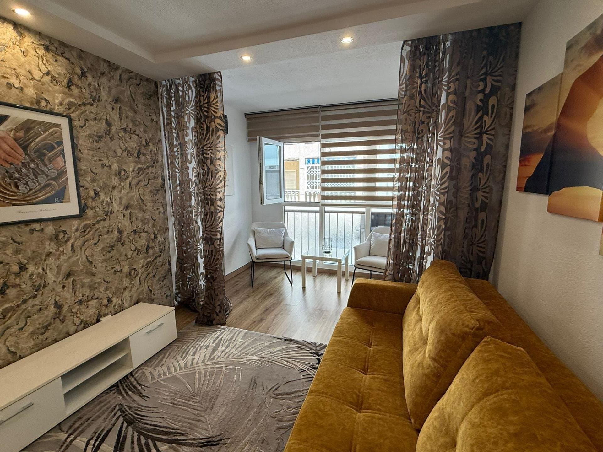 2-Bedroom Apartment in Centro, Torrevieja - 4